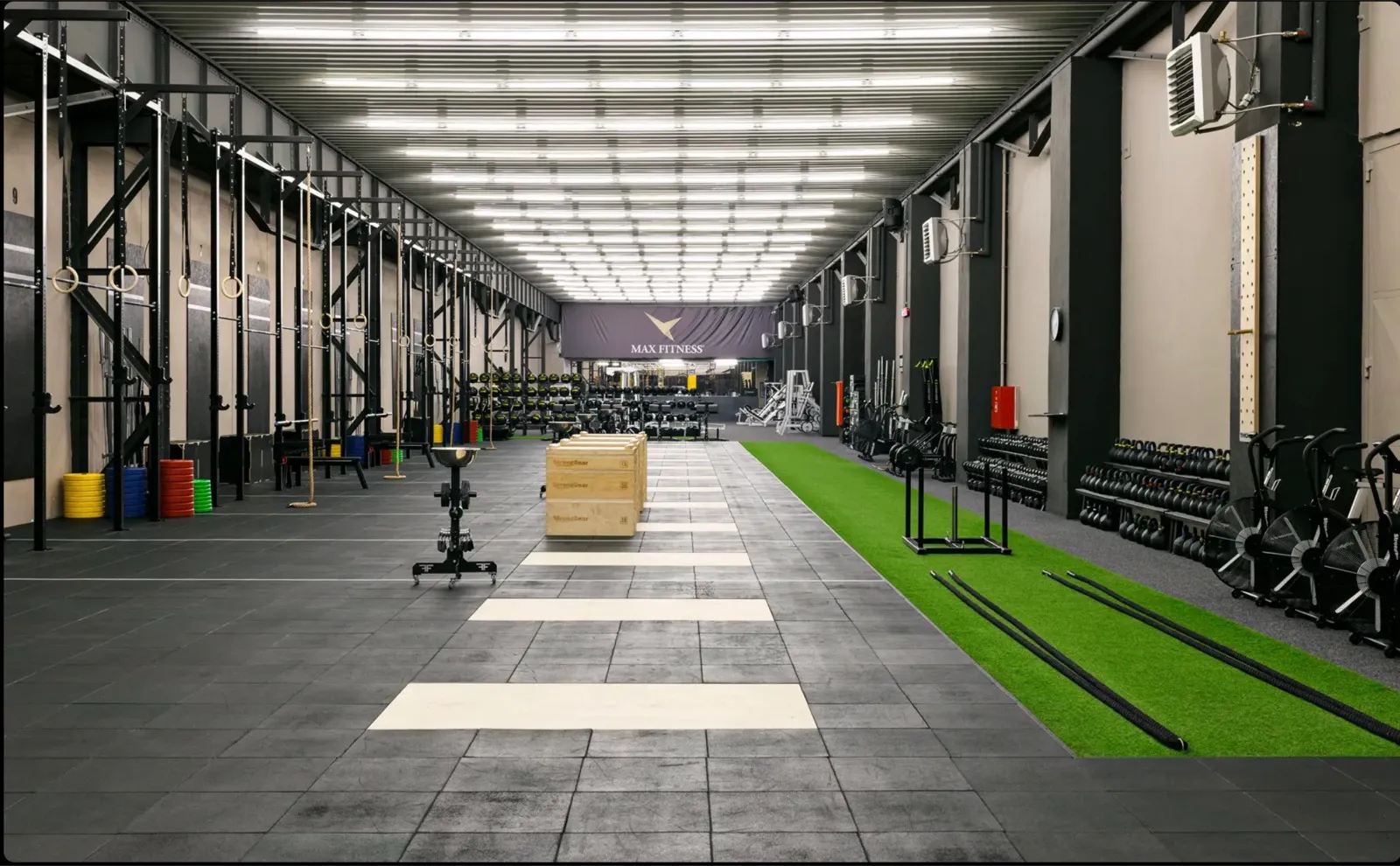 Zóna pro CrossFit a funkční trénink v Max Fitness Plzeň